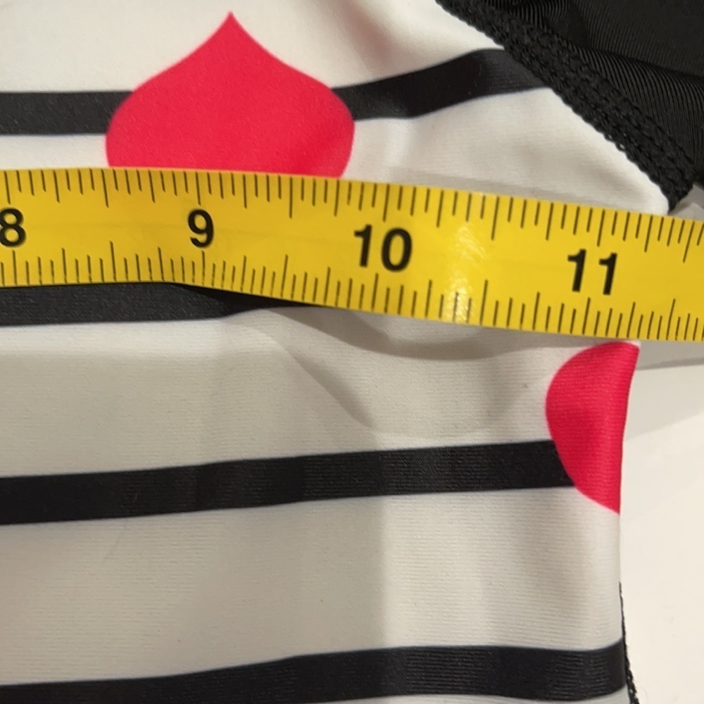 TODDLER HEART RASHGUARD - Picture 9 of 10